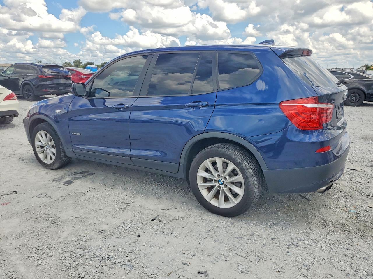 2013 BMW X3 xDrive28I - zdjęcie 2