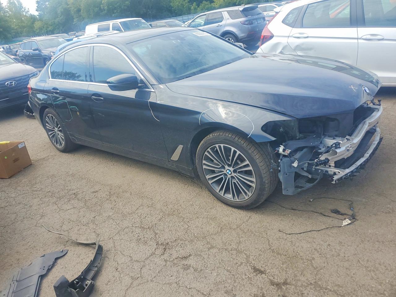 2019 BMW Seria 5 530i - zdjęcie 4