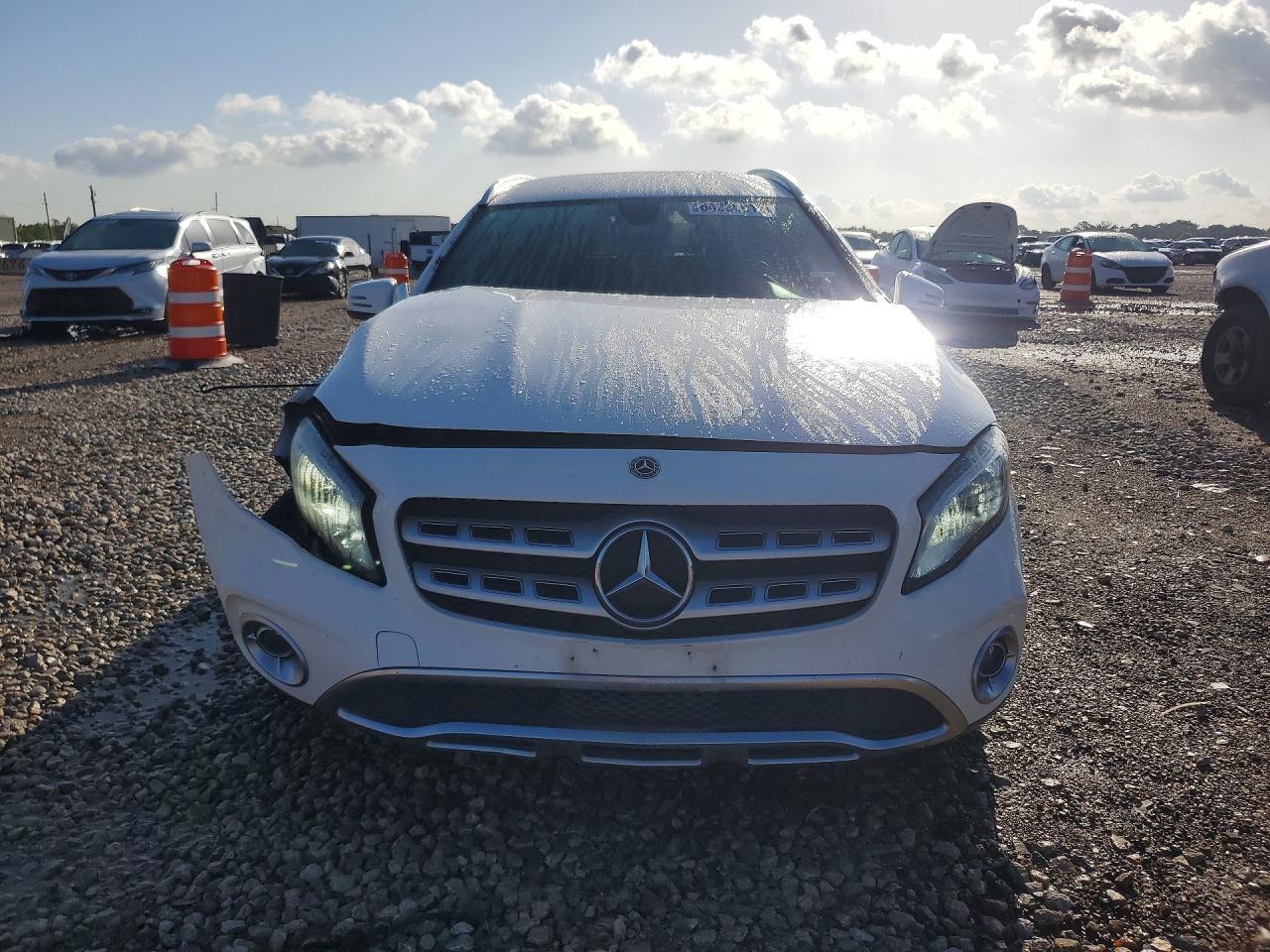 2020 Mercedes-Benz Gla 250 - zdjęcie 5