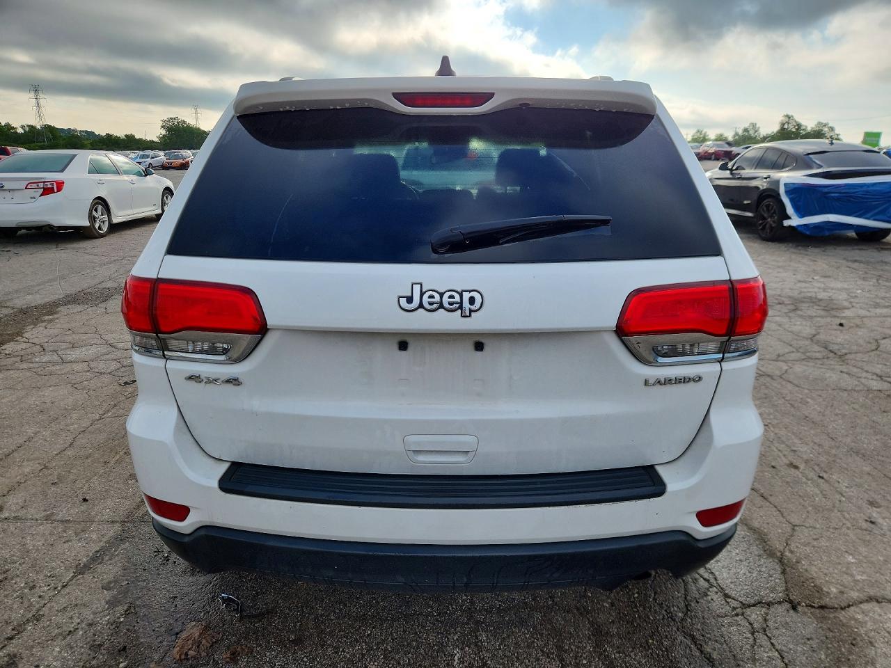 2015 Jeep Grand Cherokee Laredo - zdjęcie 6