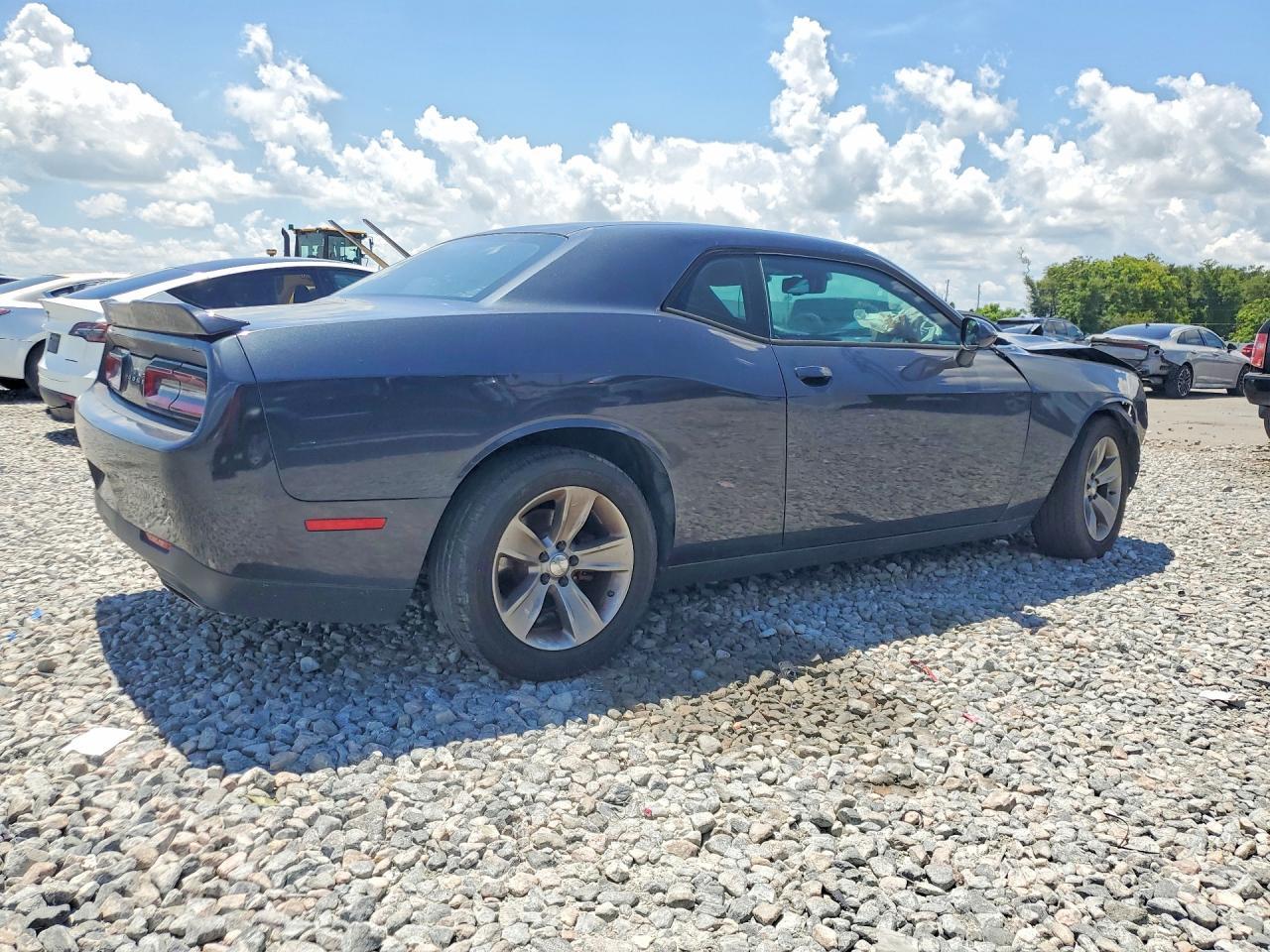2016 Dodge Challenger Sxt - zdjęcie 3