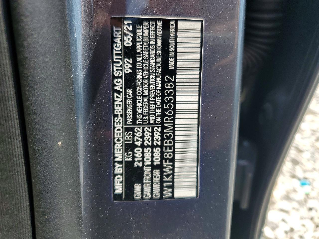 2021 Mercedes-Benz C 300 4Matic - zdjęcie 12
