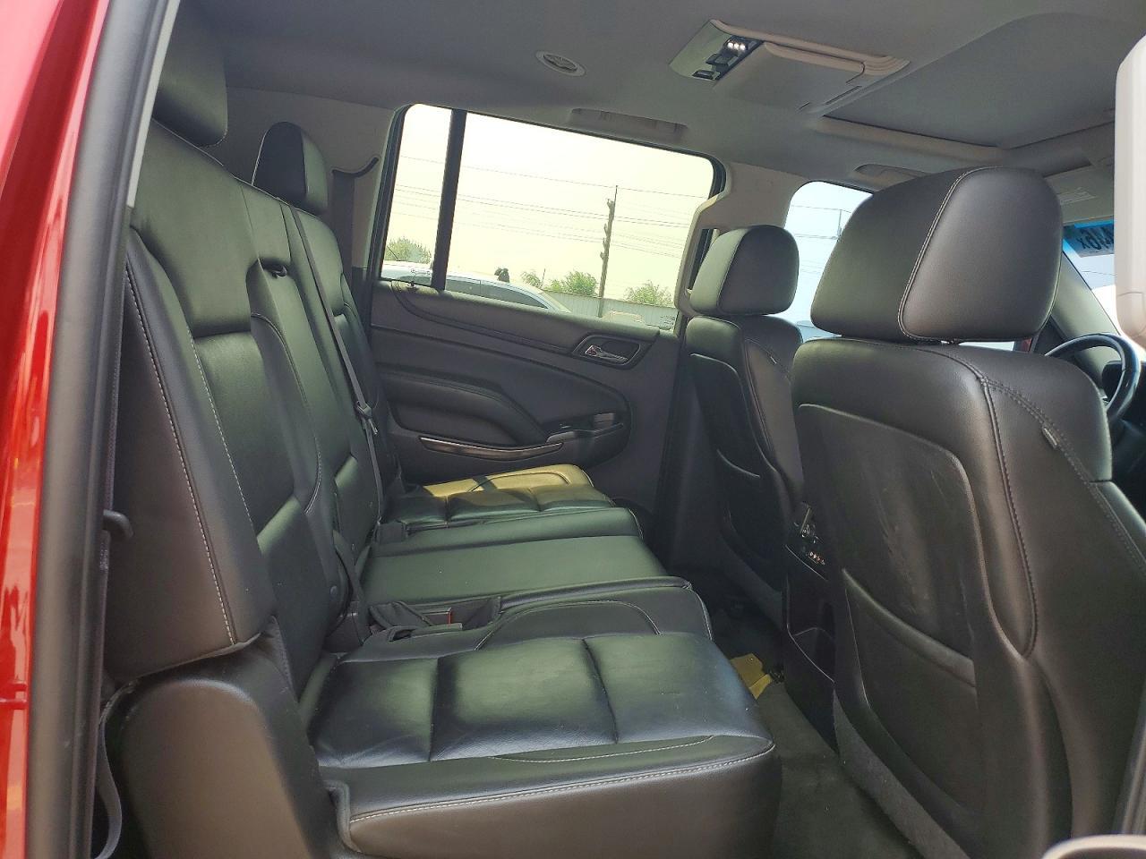 2015 Chevrolet Suburban K1500 Lt - zdjęcie 11