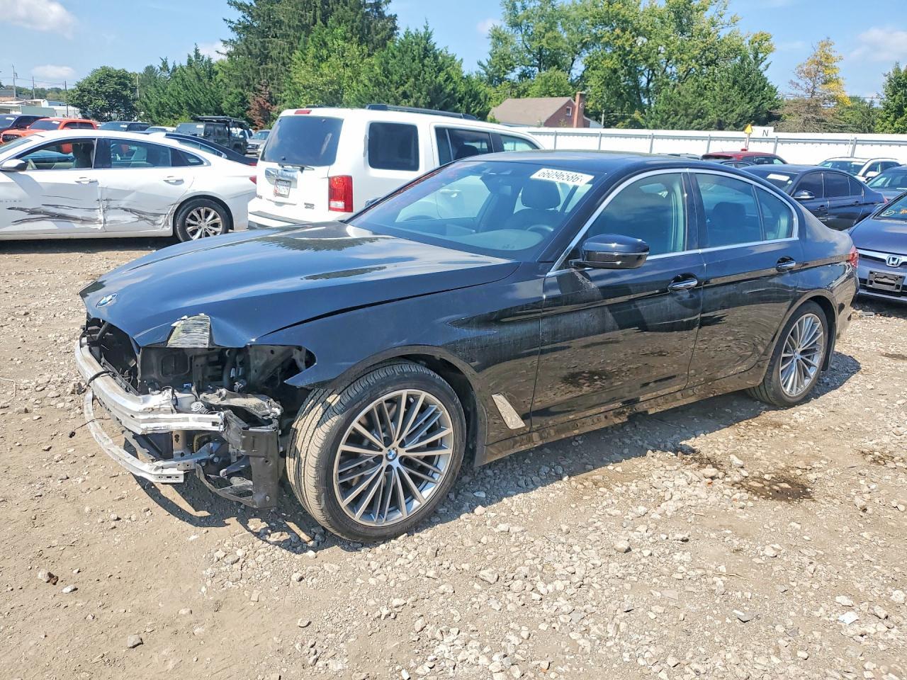 2018 BMW Seria 5 530i - zdjęcie główne