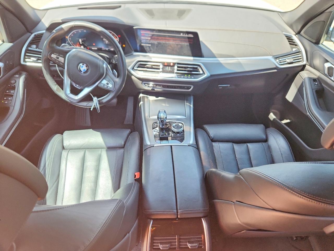 2022 BMW X5 xDrive40I - zdjęcie 8