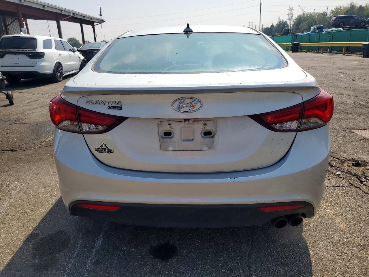 2014 Hyundai Elantra Coupe Base - zdjęcie 6