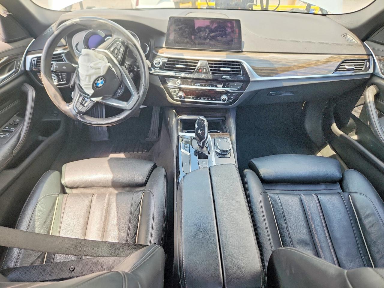 2018 BMW 540 I - zdjęcie 8