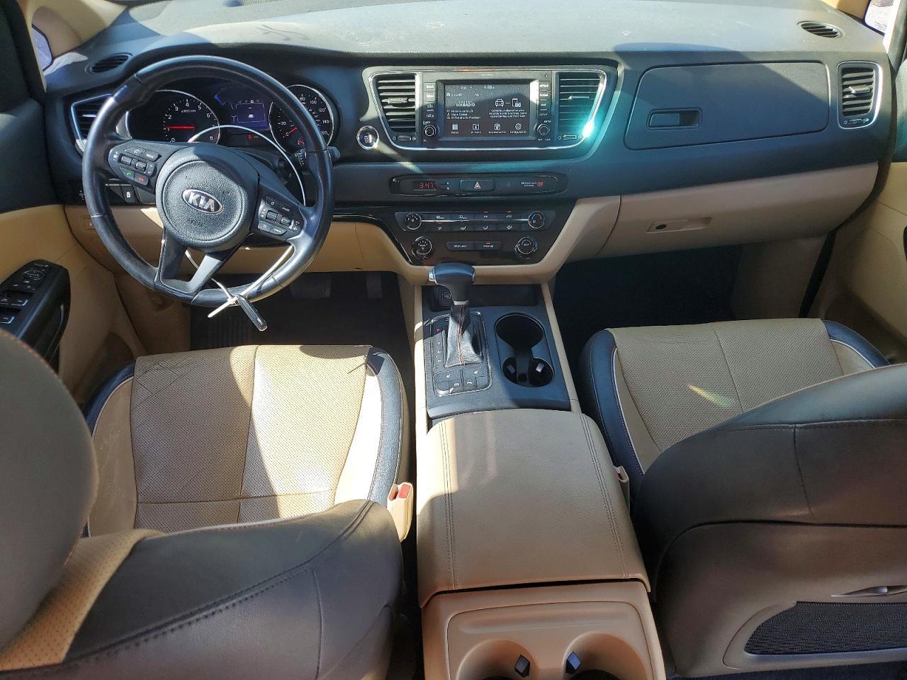 2017 Kia Sedona Lx - zdjęcie 8