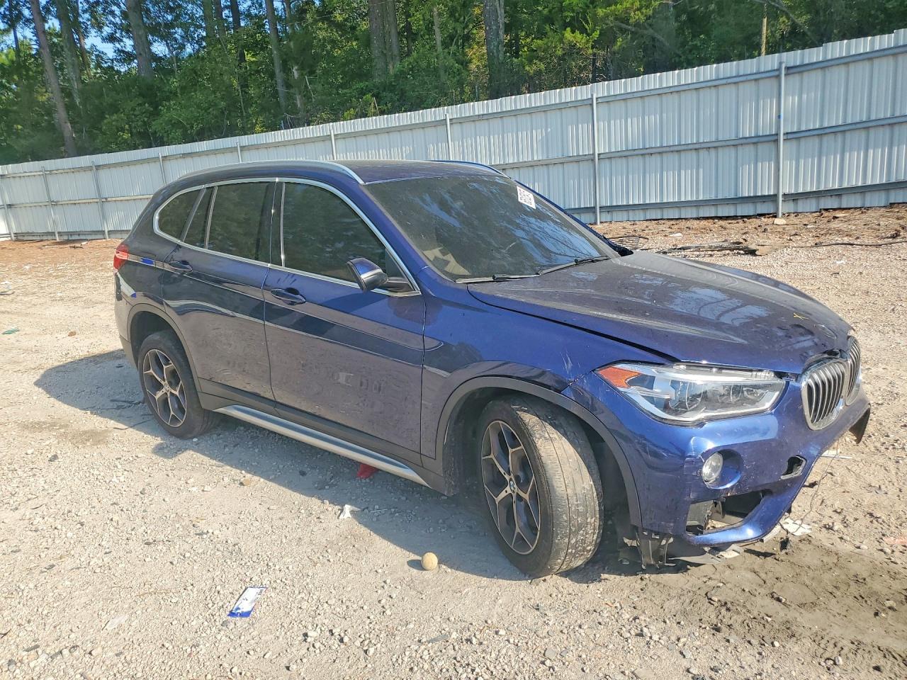 2019 BMW X1 Sdrive28I - zdjęcie 4