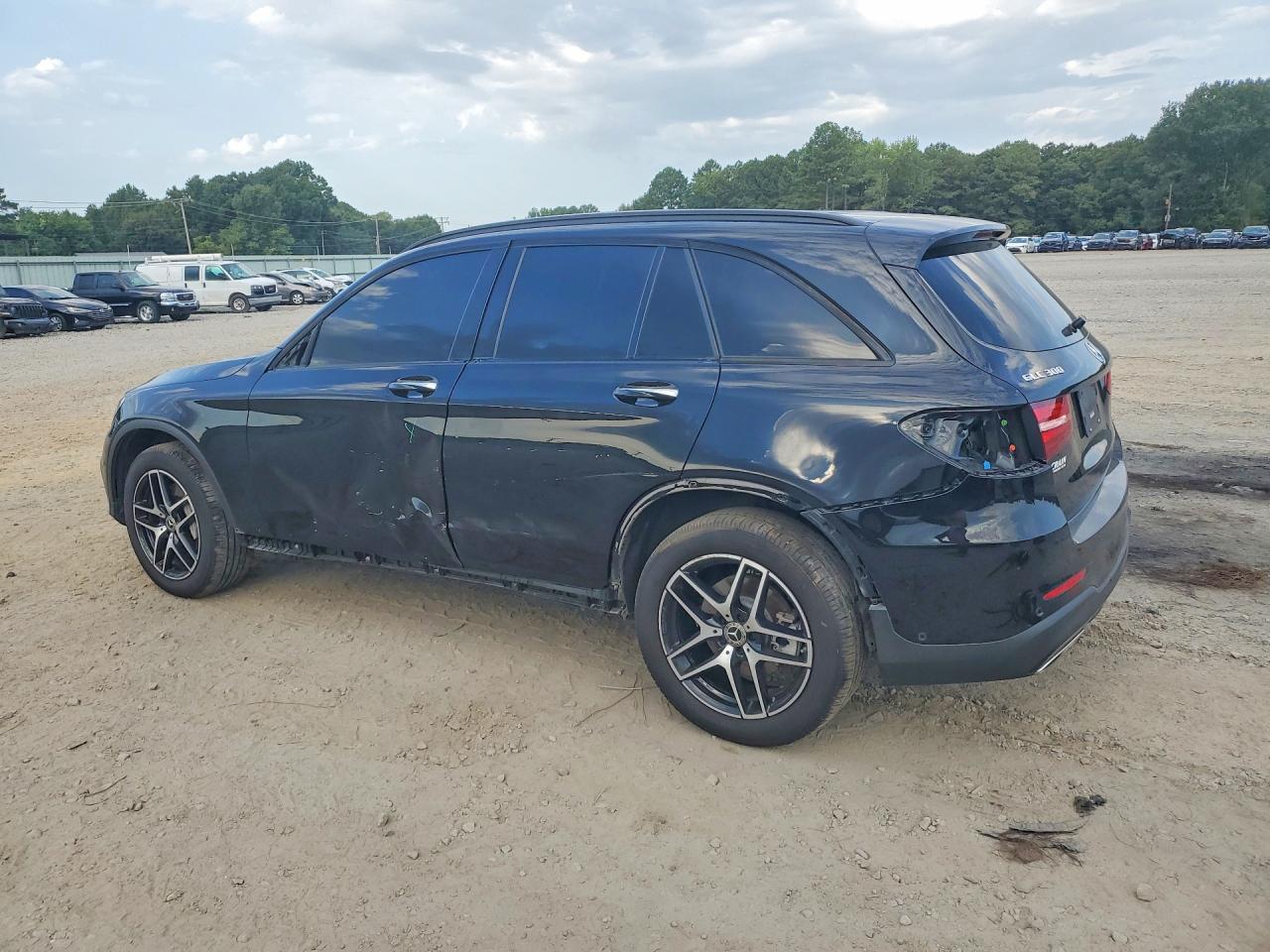 2019 Mercedes-Benz Glc 300 4Matic - zdjęcie 2