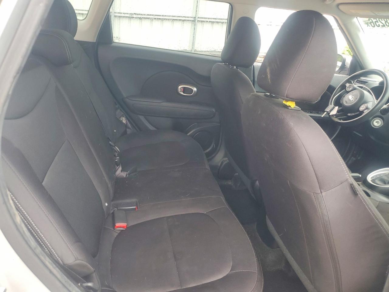 2016 Kia Soul Base - zdjęcie 10
