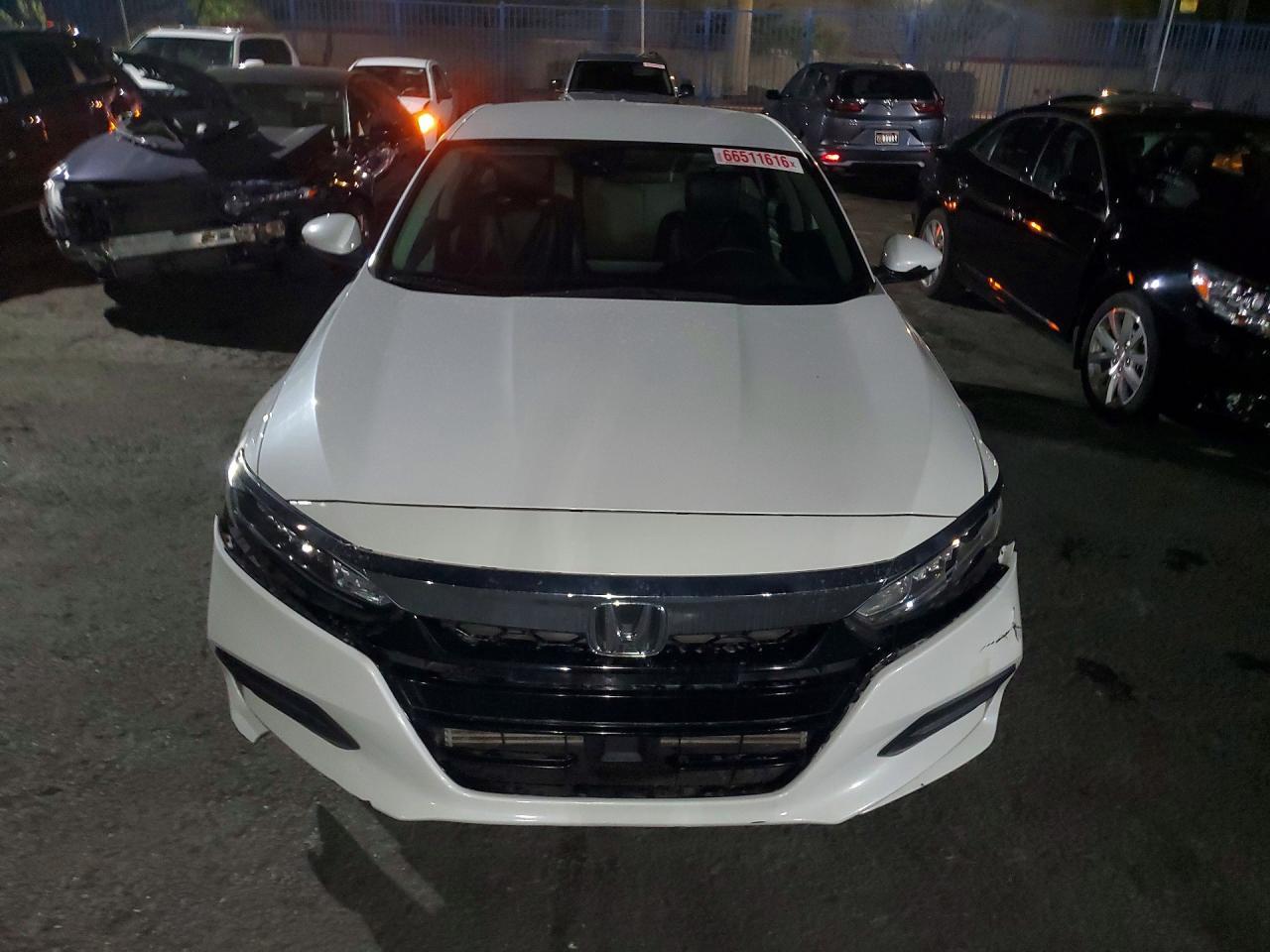 Honda Accord - zdjęcie 5