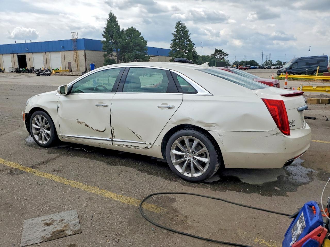 2013 Cadillac Xts Premium Collection - zdjęcie 2