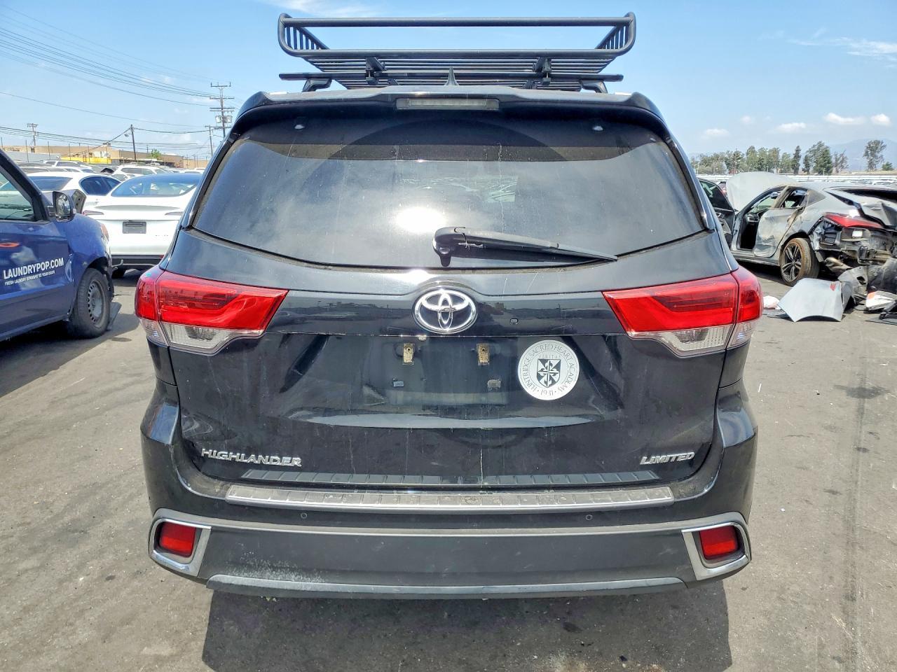 2017 Toyota Highlander Limited - zdjęcie 6