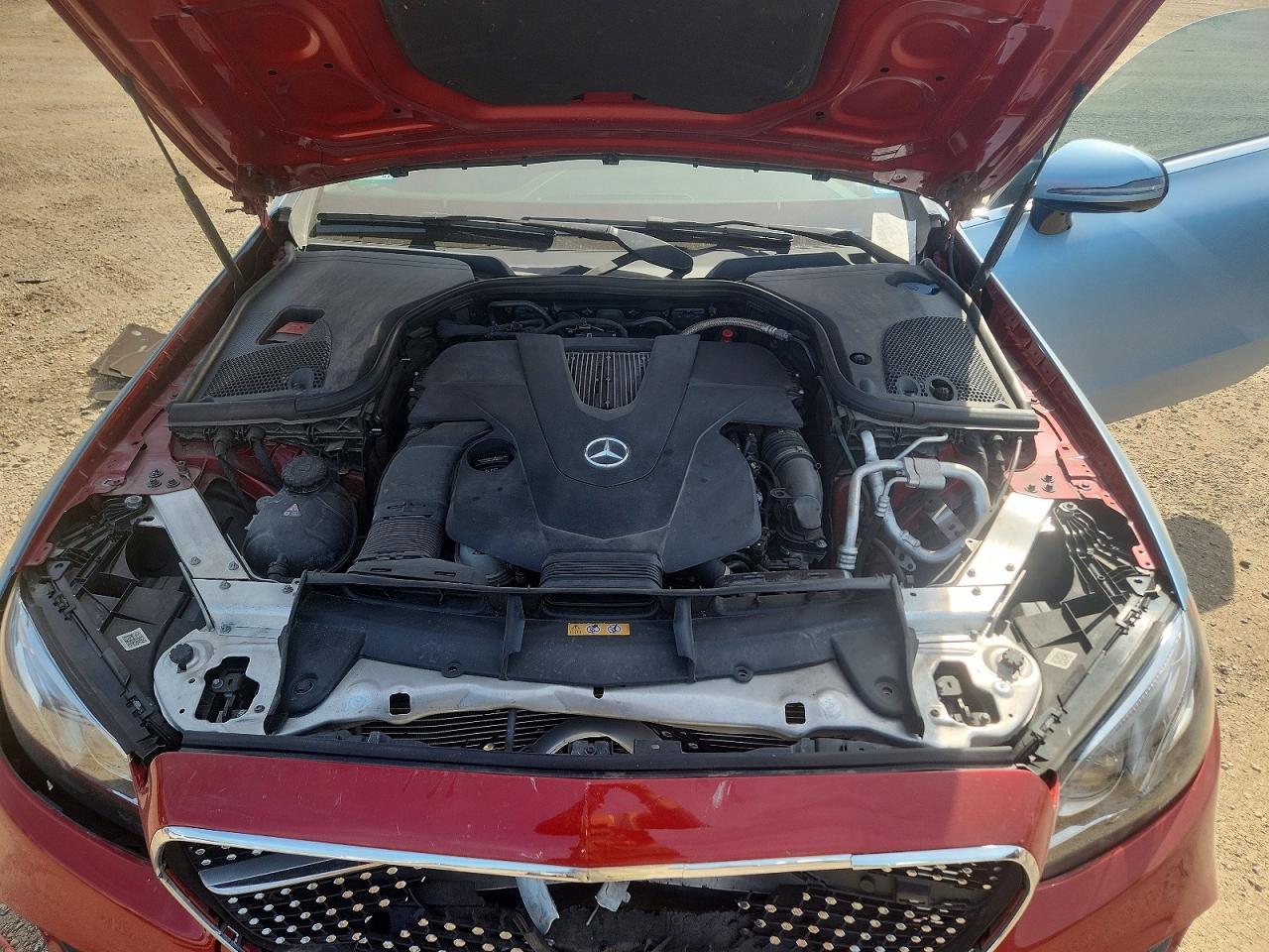 2018 Mercedes-Benz E 400 - zdjęcie 11