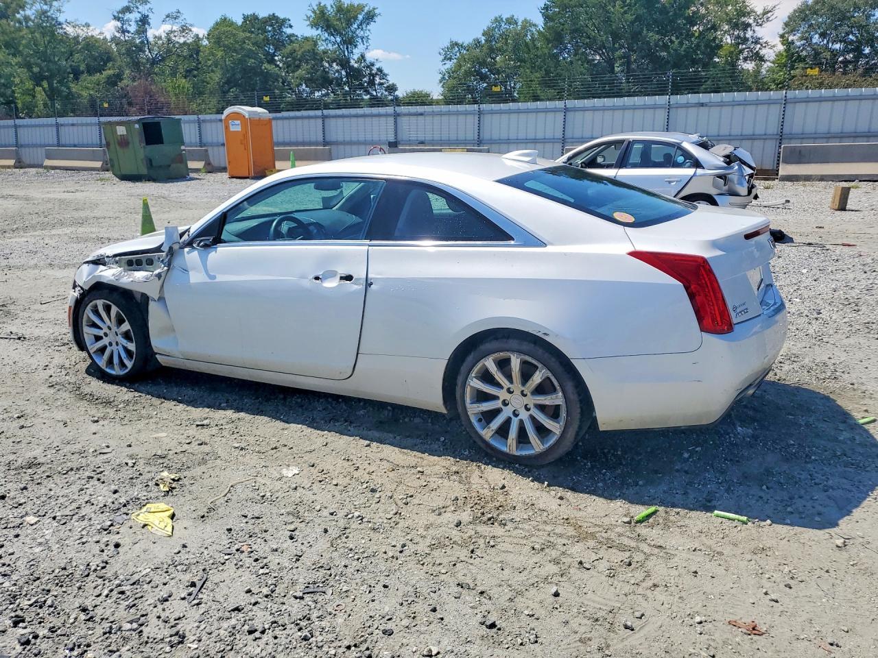 2015 Cadillac Ats - zdjęcie 2