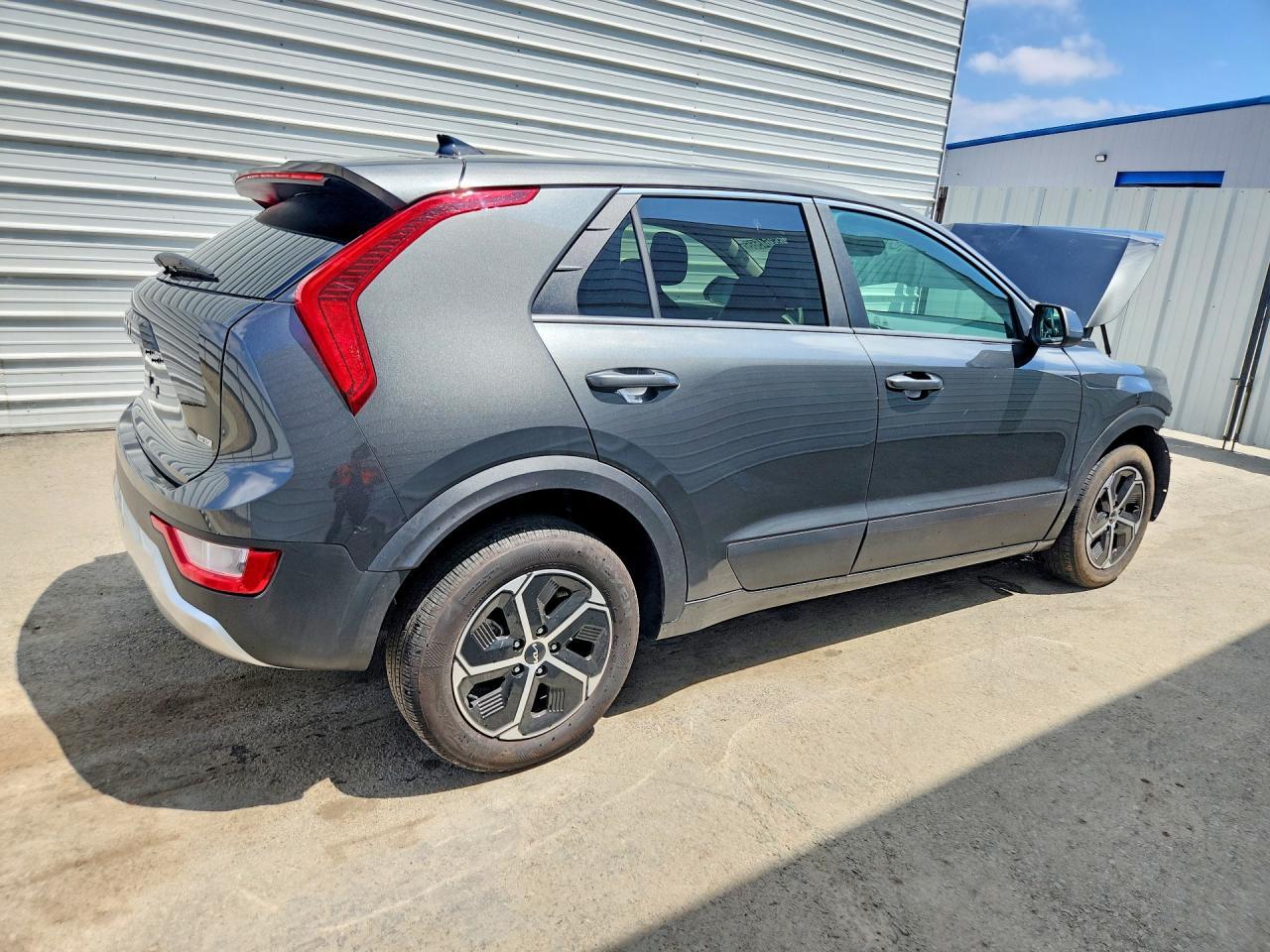 2026 Kia Niro Lx - zdjęcie 3