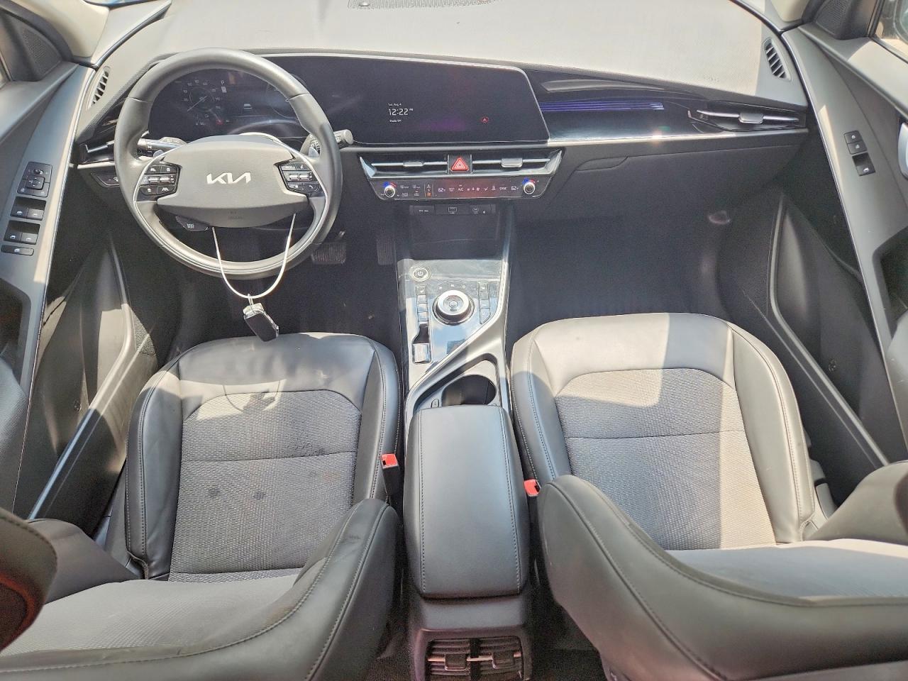 2023 Kia Niro Wind - zdjęcie 8