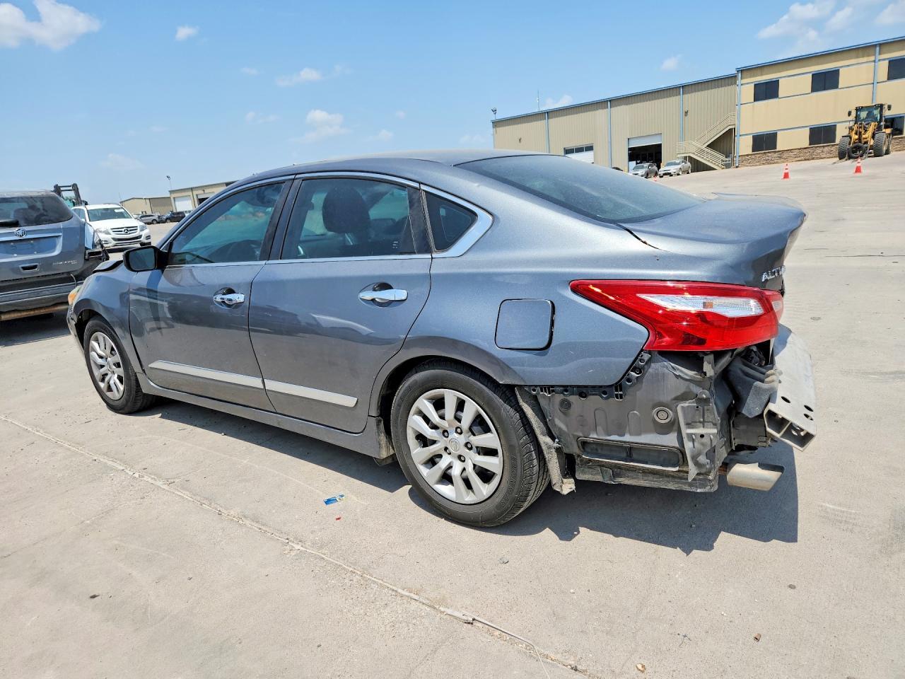 2017 Nissan Altima 2.5 S - zdjęcie 2