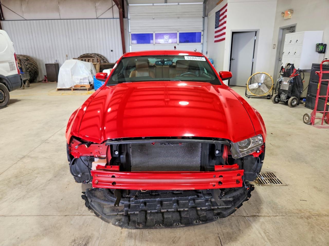 2014 Ford Mustang - zdjęcie 5