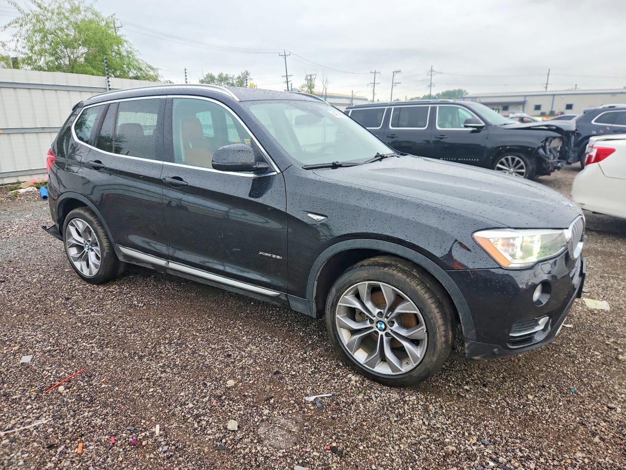 2017 BMW X3 xDrive35I - zdjęcie 4