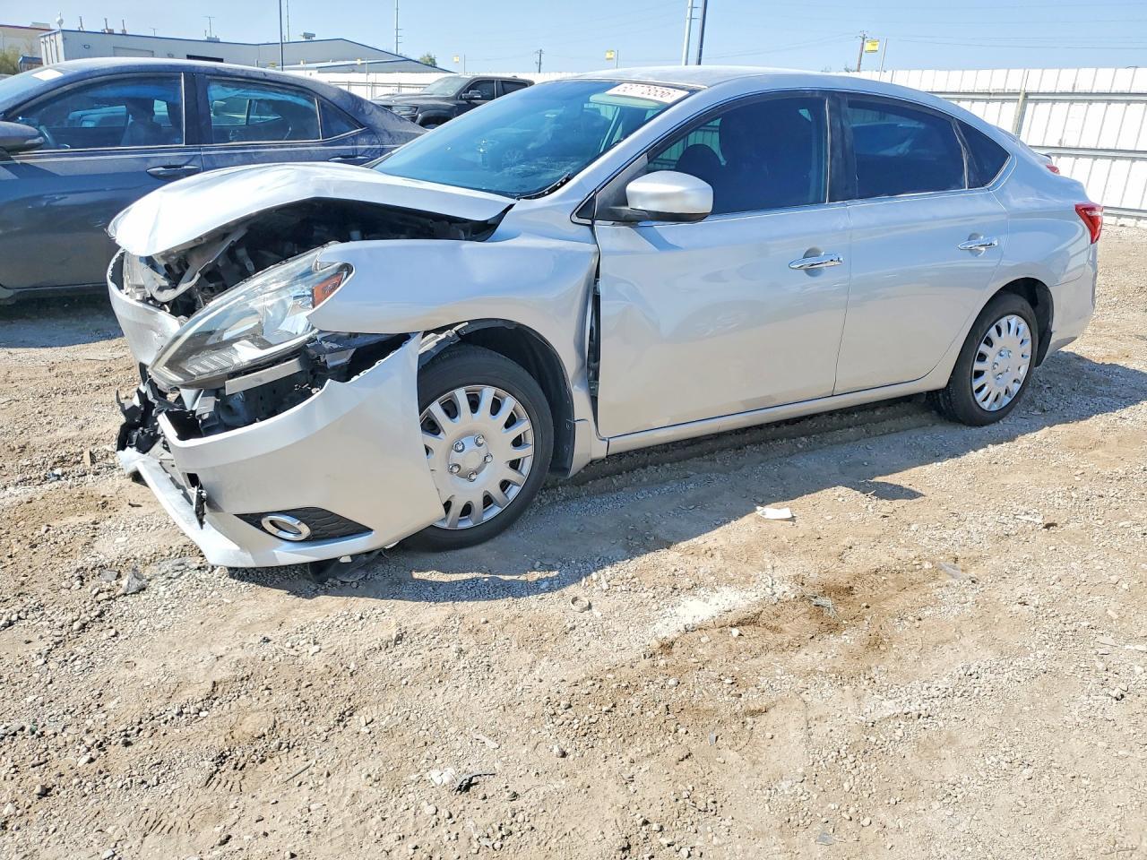 2016 Nissan Sentra Sv - zdjęcie główne