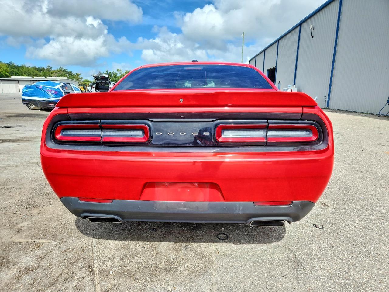 2022 Dodge Challenger R/T - zdjęcie 6