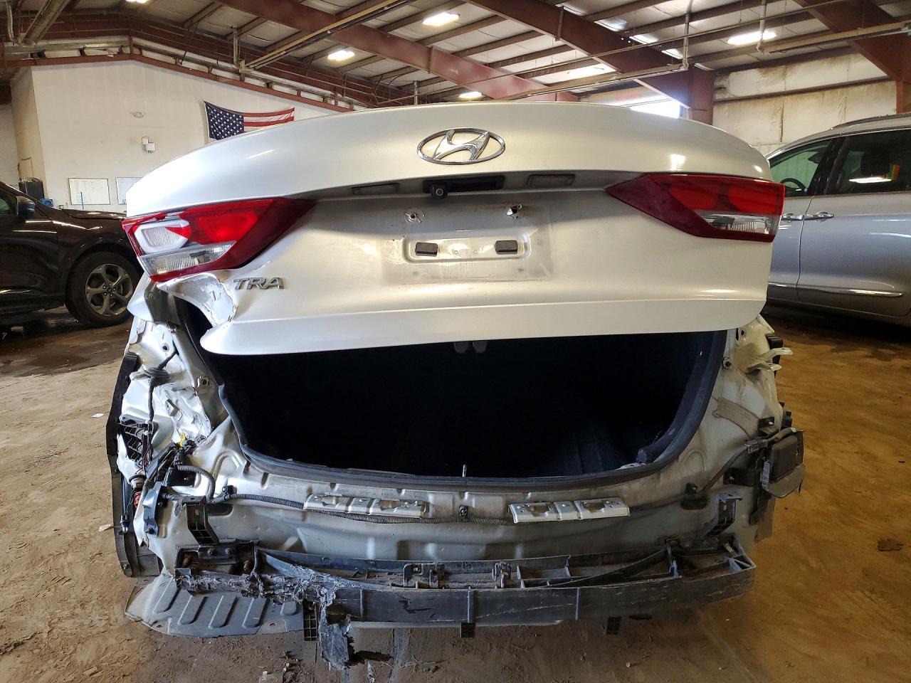 2018 Hyundai Elantra Sel - zdjęcie 6