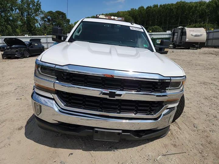 2017 Chevrolet Silverado K1500 Lt - zdjęcie 13