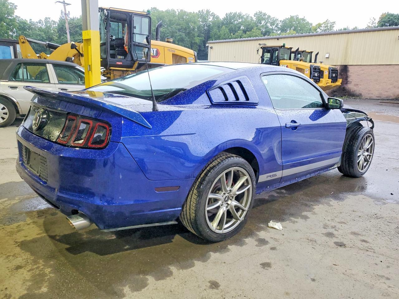 2014 Ford Mustang - zdjęcie 3