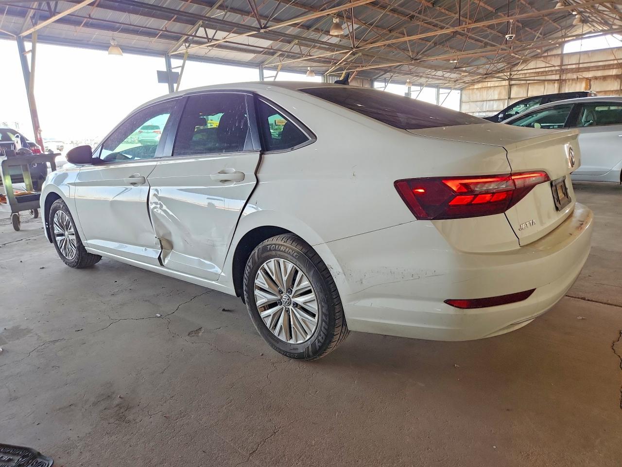 2020 Volkswagen Jetta S - zdjęcie 2
