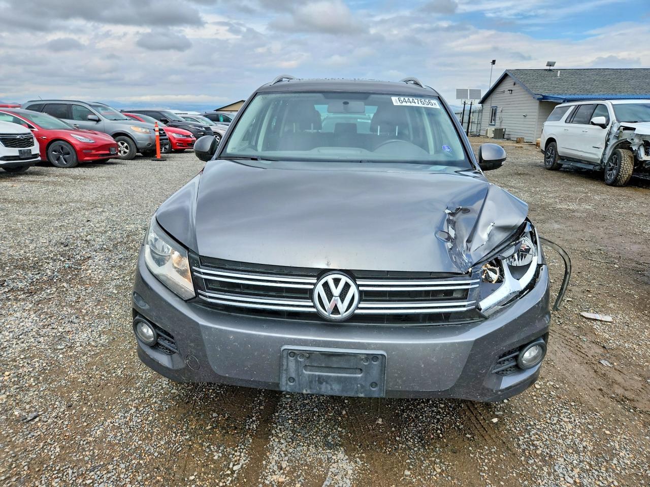 Volkswagen Tiguan - zdjęcie 5