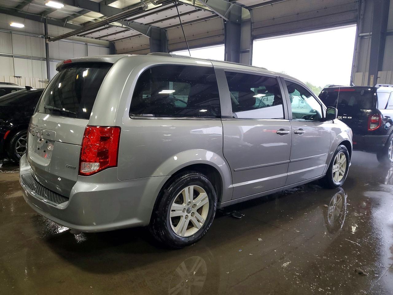 2013 Dodge Grand Caravan Crew - zdjęcie 3