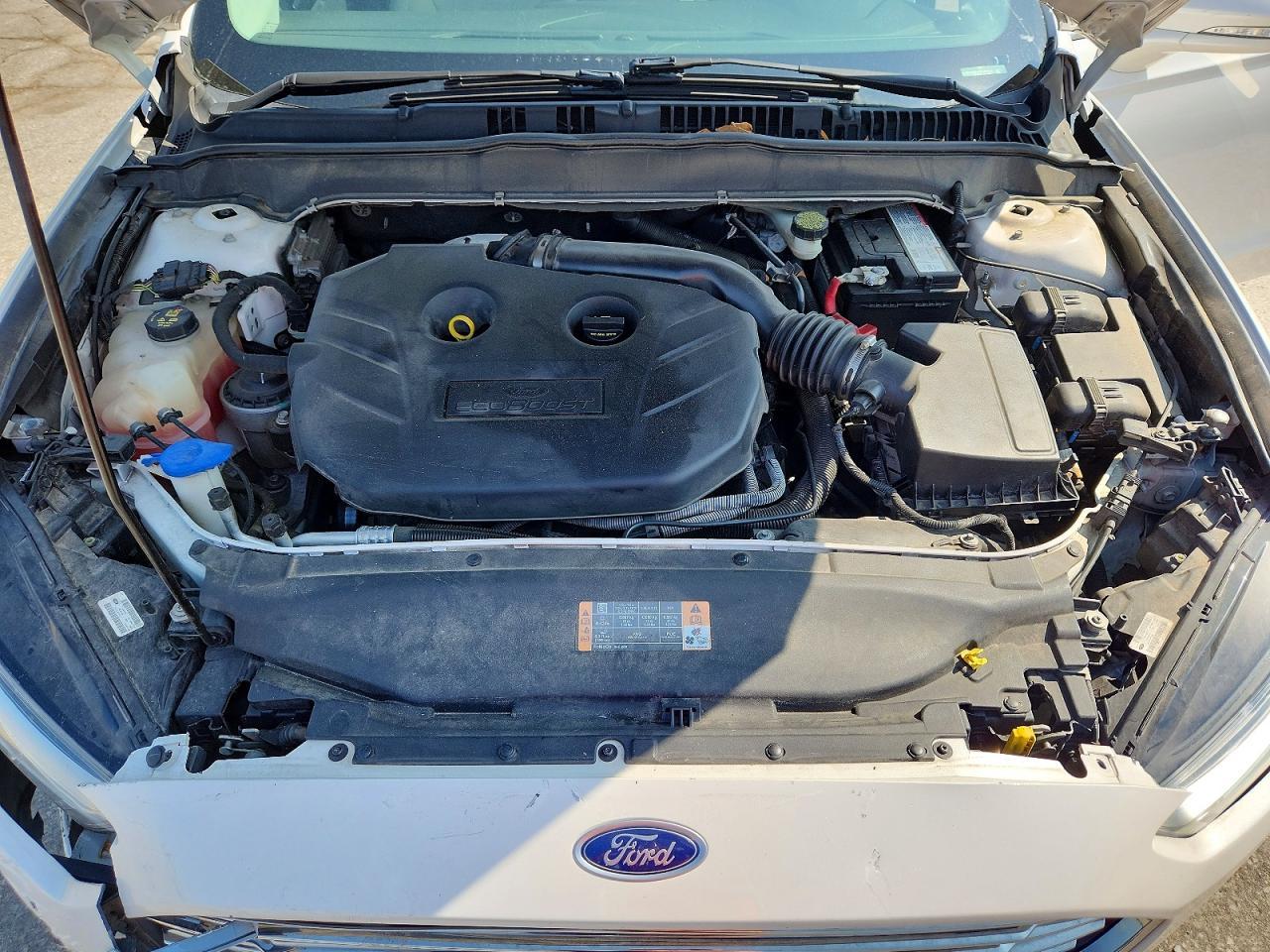 2015 Ford Fusion Titanium - zdjęcie 11