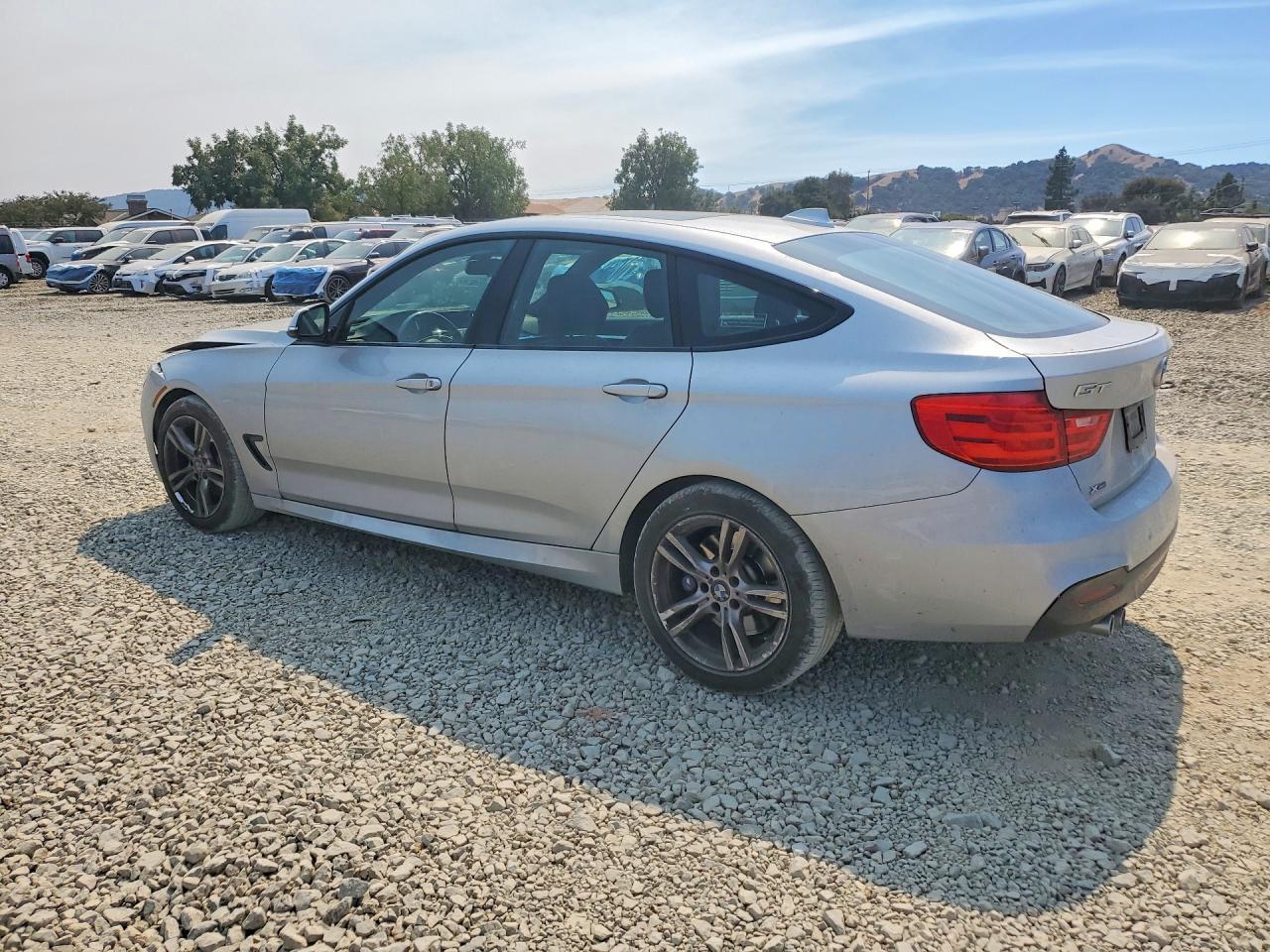 2014 BMW 328 Xigt - zdjęcie 2