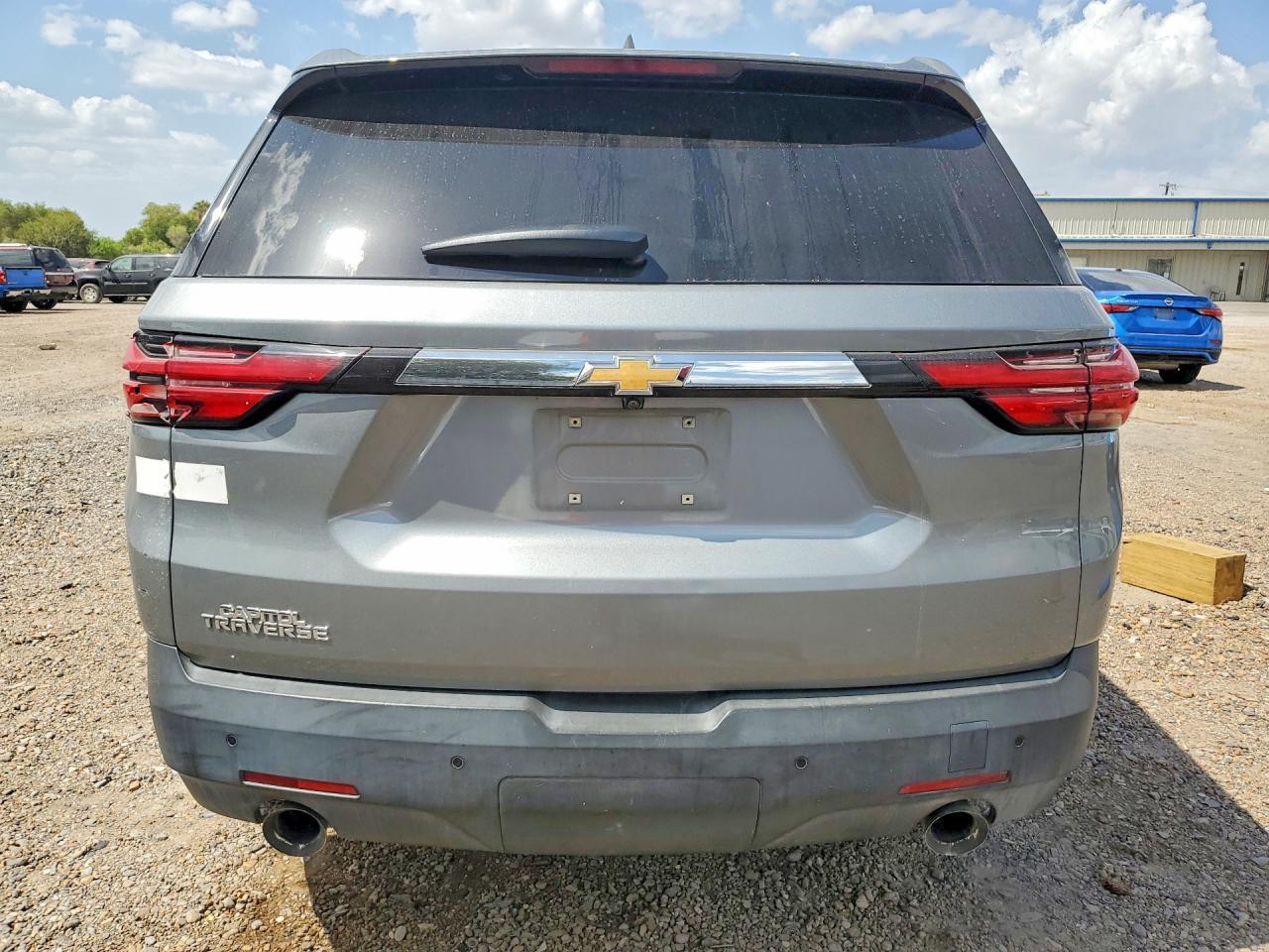 2023 Chevrolet Traverse Ls - zdjęcie 6