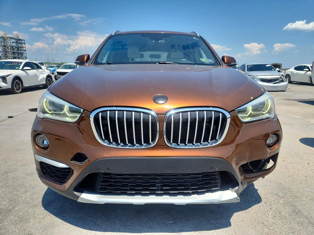 2017 BMW X1 xDrive28I - zdjęcie 5
