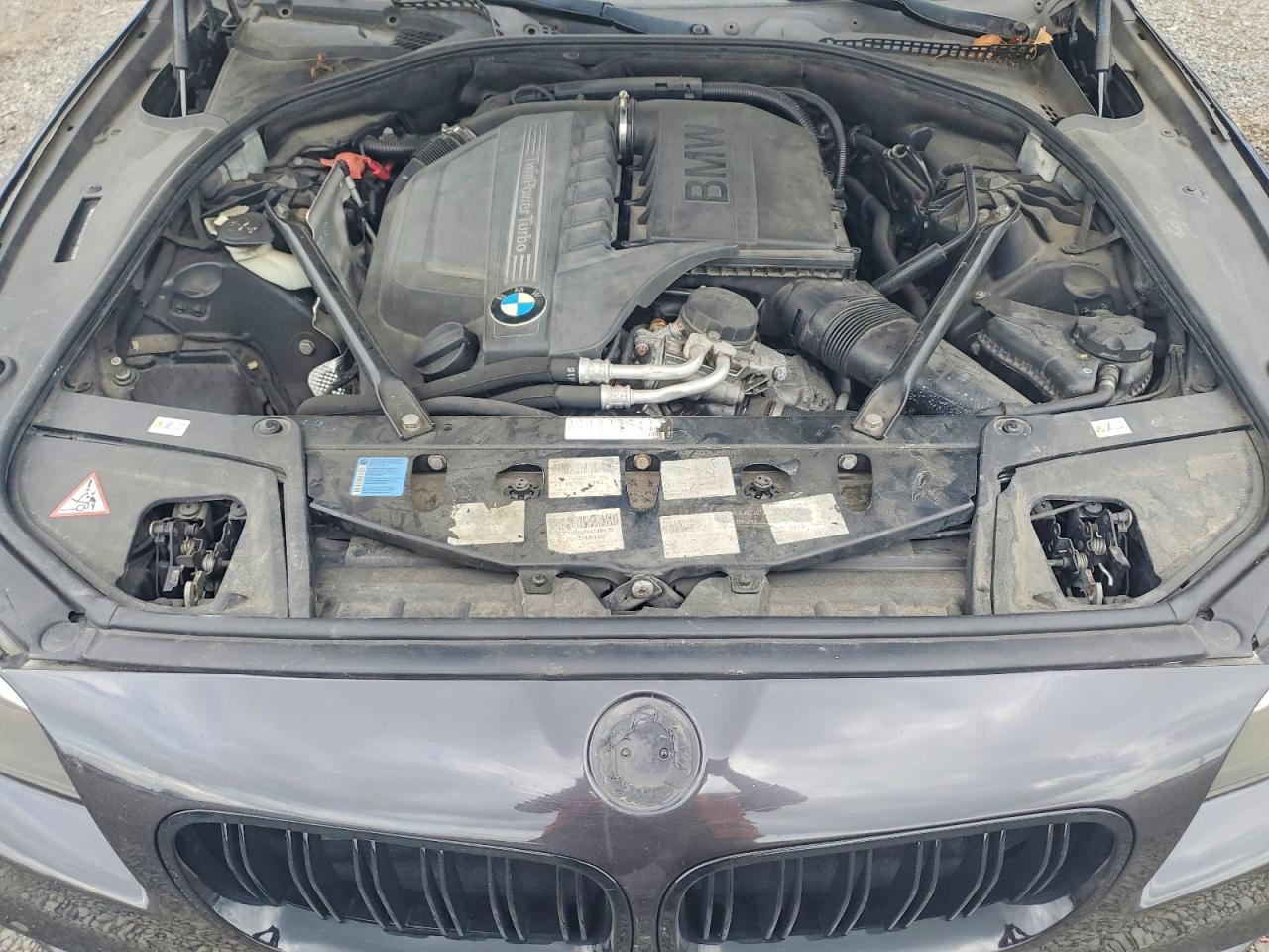 2014 BMW 535 I - zdjęcie 11
