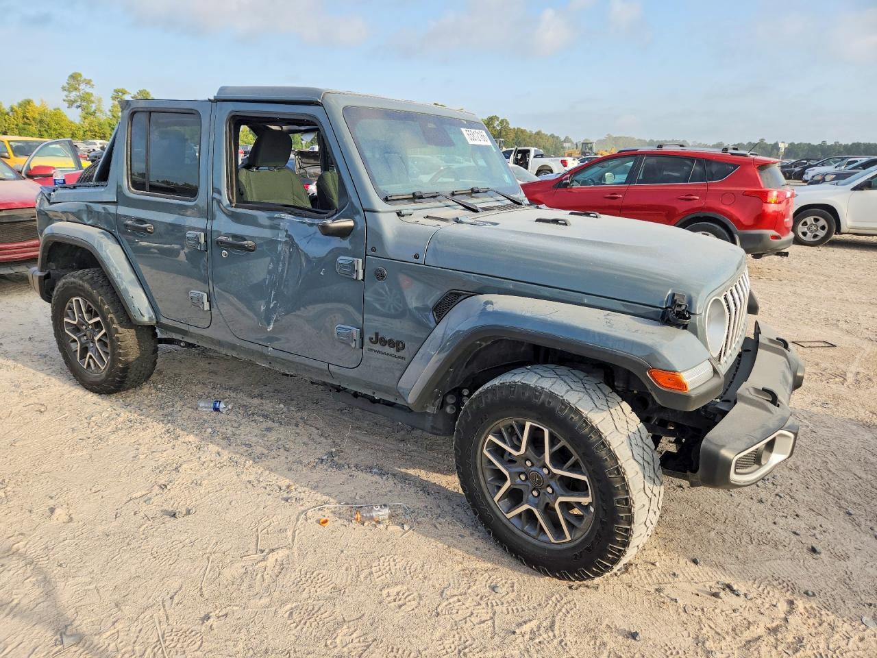 2026 Jeep Wrangler Sahara - zdjęcie 4