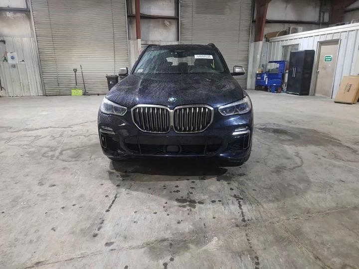 2021 BMW X5 M50I - zdjęcie 14