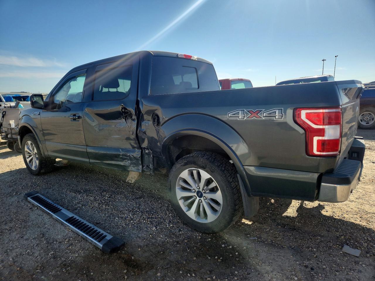 2018 Ford F150 Supercrew - zdjęcie 2