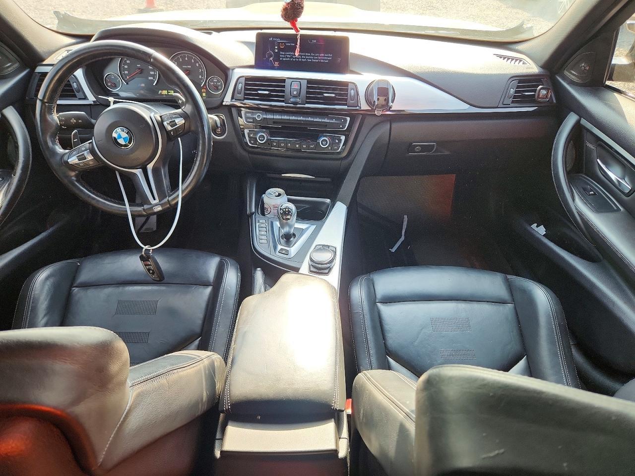 2015 BMW M3 - zdjęcie 8