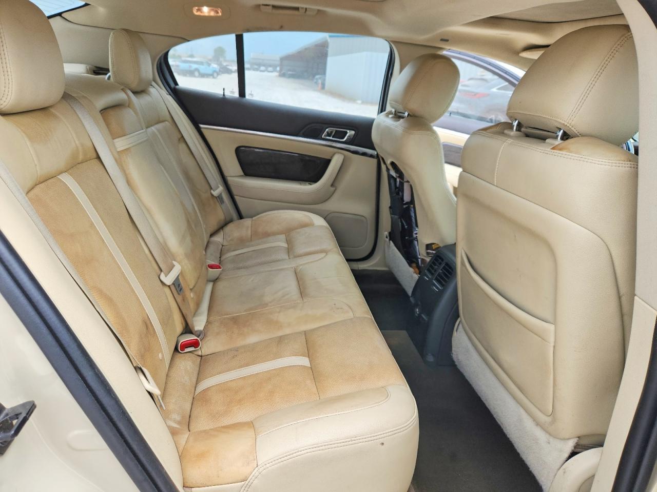 2015 Lincoln Mks - zdjęcie 10