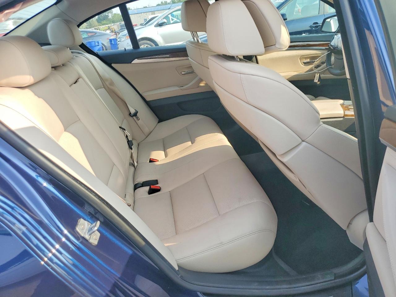 2013 BMW 535 I - zdjęcie 10