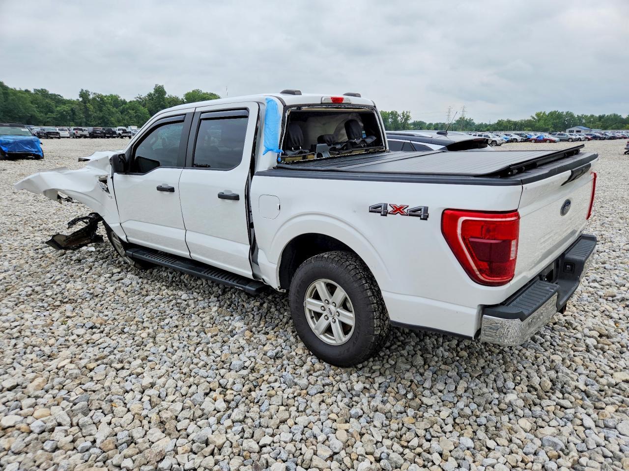 2021 Ford F150 Supercrew - zdjęcie 2