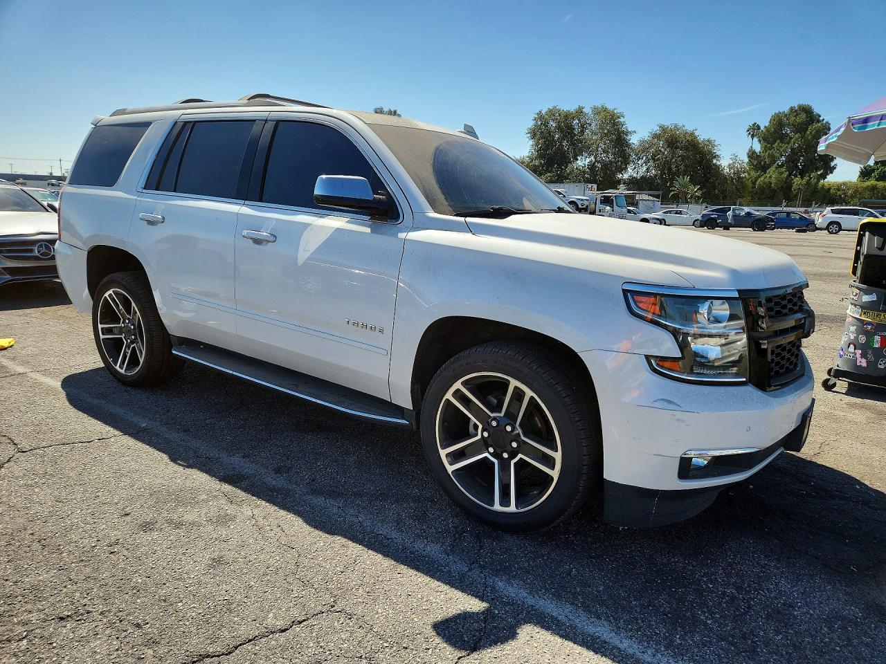 2017 Chevrolet Tahoe C1500 Premier - zdjęcie 4