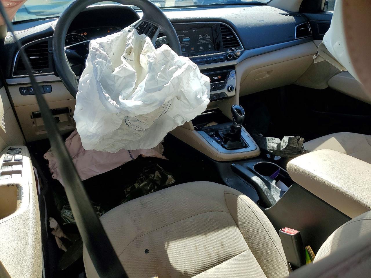 2018 Hyundai Elantra Sel - zdjęcie 8
