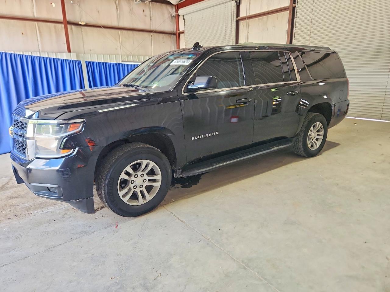 2019 Chevrolet Suburban K1500 Lt - zdjęcie główne