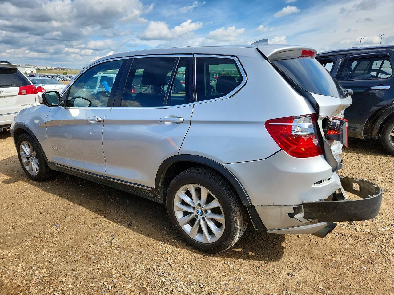 2013 BMW X3 xDrive28I - zdjęcie 2