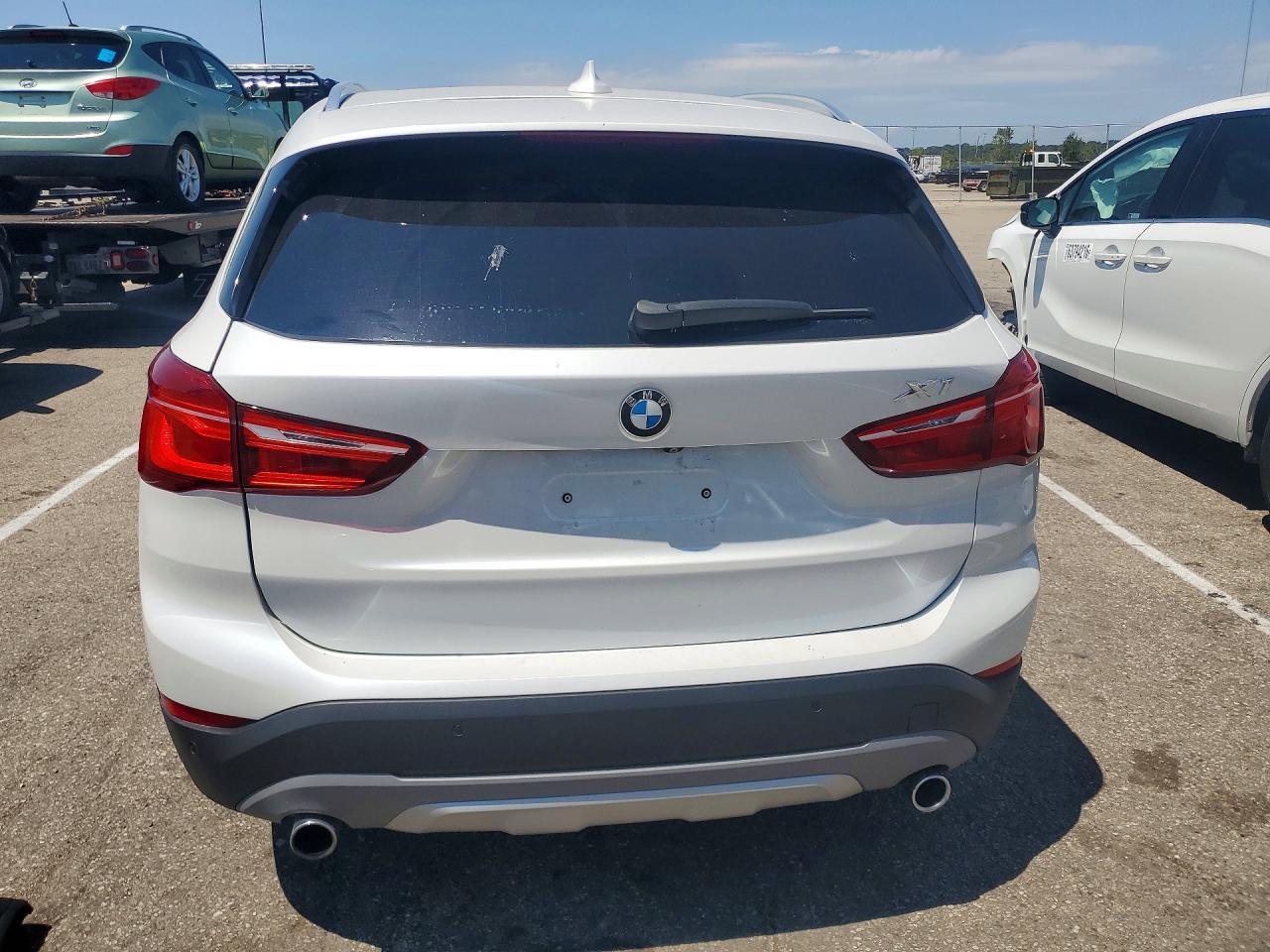 2017 BMW X1 xDrive28I - zdjęcie 6